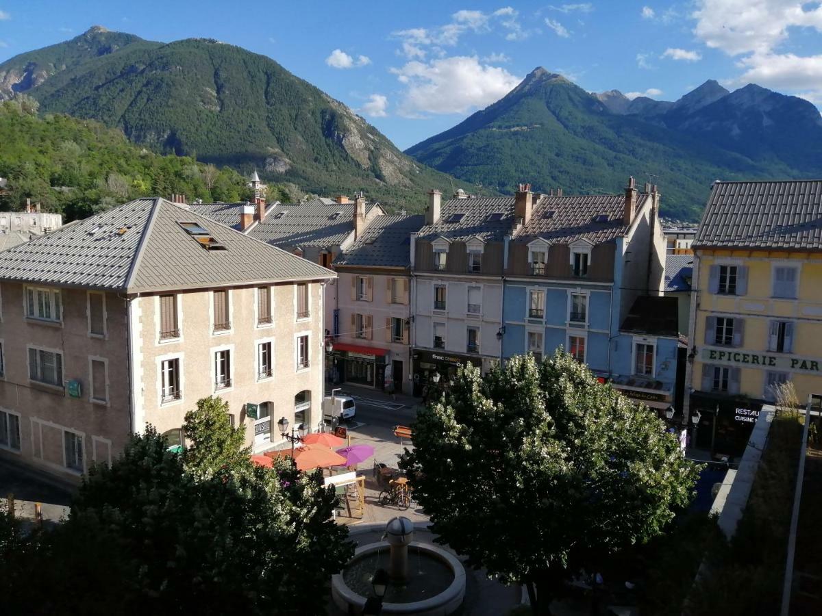 Appartement 4 Personnes A 500M Des Telecabines Briançon Exterior foto